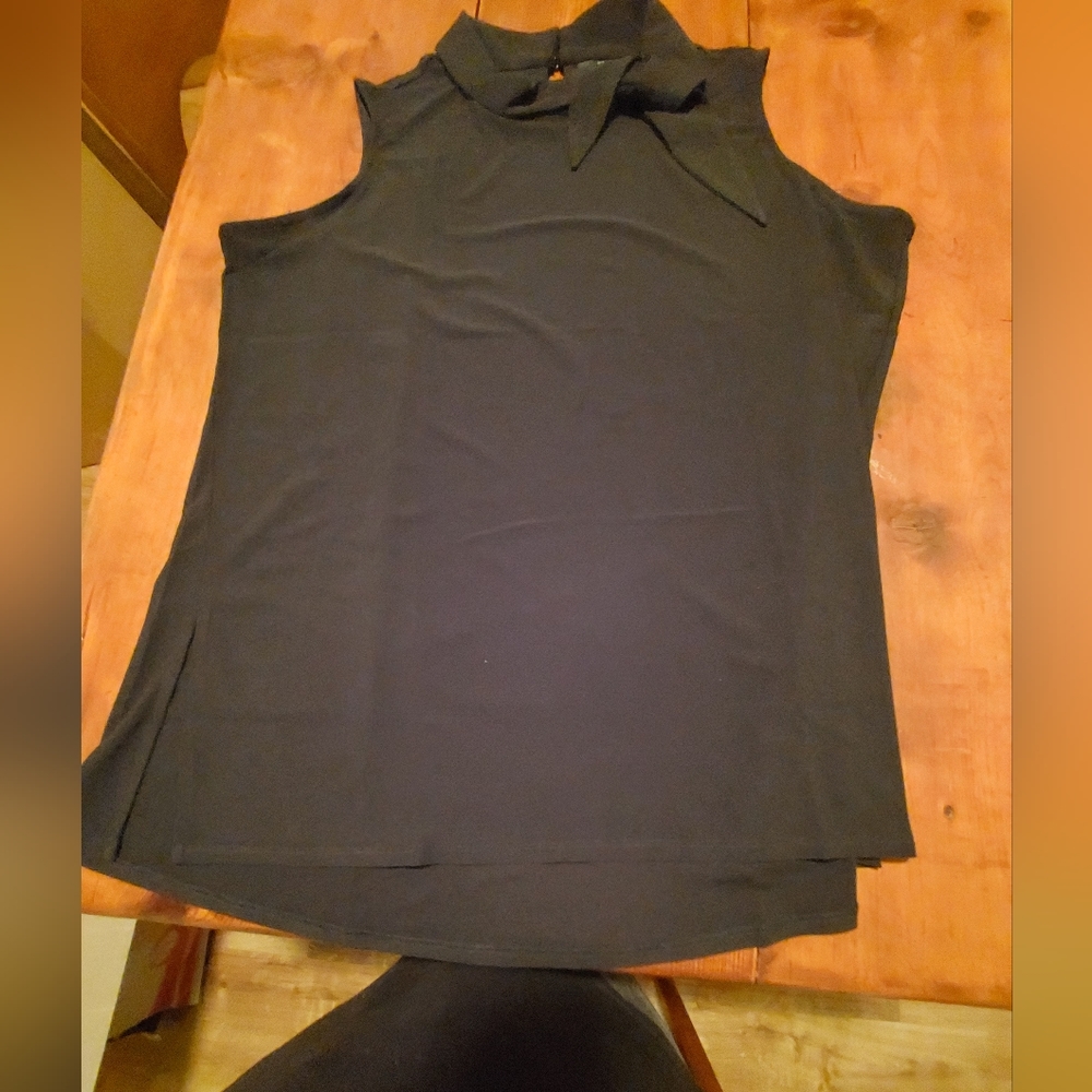 Dennis by Dennis Basso, black sleeveless blouse with bow on neck
